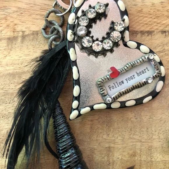 Two black necklaces - a Chico’s shell necklace plus another “just for fun” one! - Picture 6 of 13